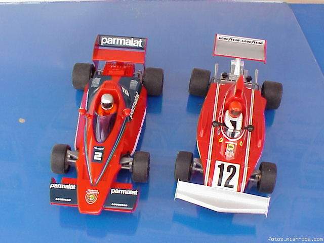 DUELO FERRARI - BRABHAN