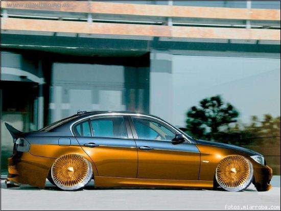 330i 330i
