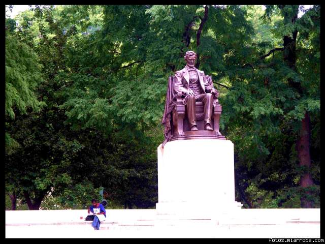 Si abraham lincoln levantara la cabeza