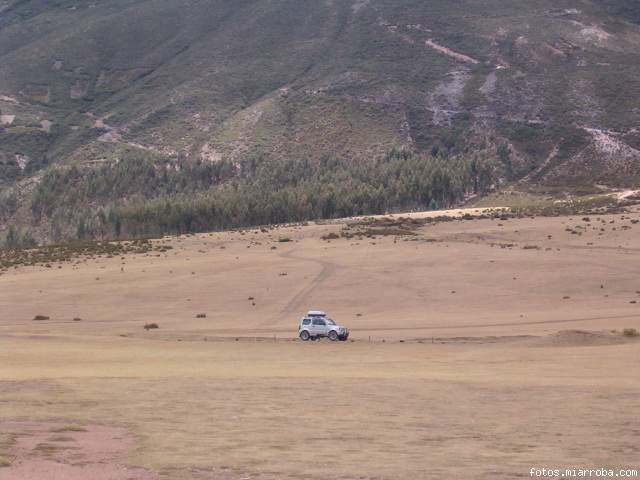 JIMNY EN LA PAMPA DE LA QUINUA - AYACUCHO - PERU