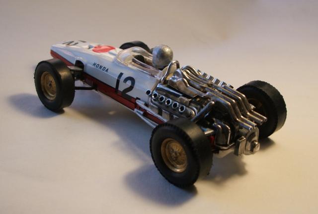 Honda RA 273 Reprotec 13