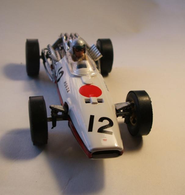 Honda RA 273 Reprotec 14