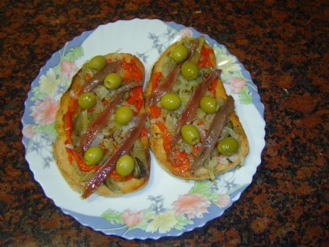 Tostadas de escalibada