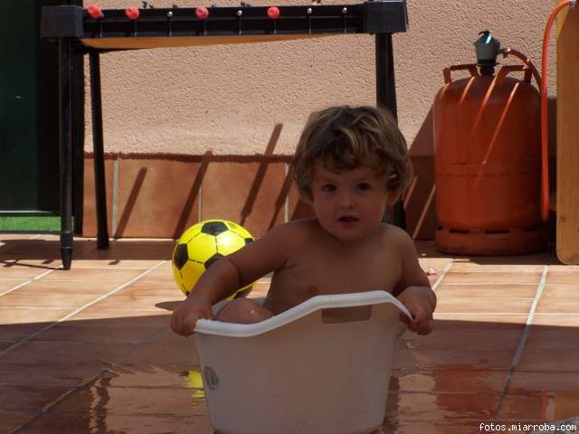 a m, las piscinas pequeitas...