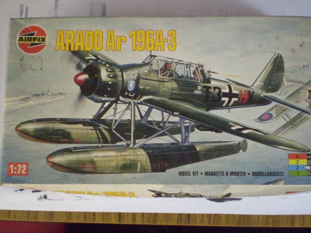 Arado AR 196 A3 caja