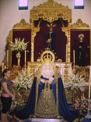 VIRGEN  DE LA SALUD EN BESAMANOS - SEVILLA