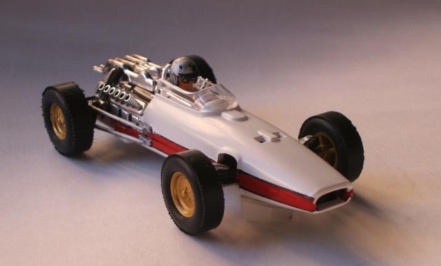 Honda RA 273 Reprotec 08.JPG