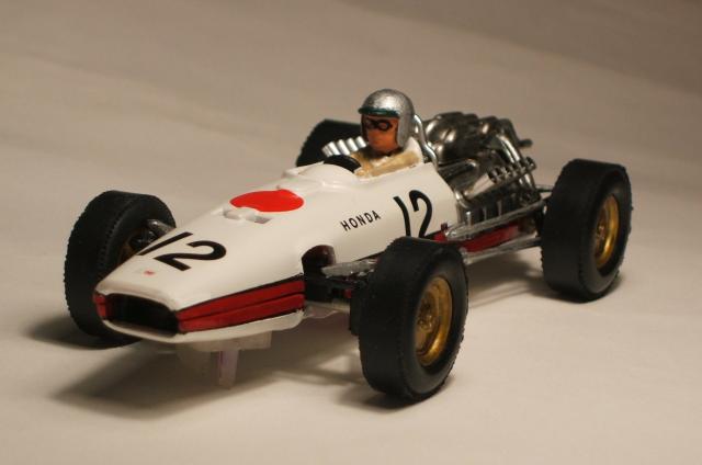 Honda RA 273 Reprotec 09.JPG