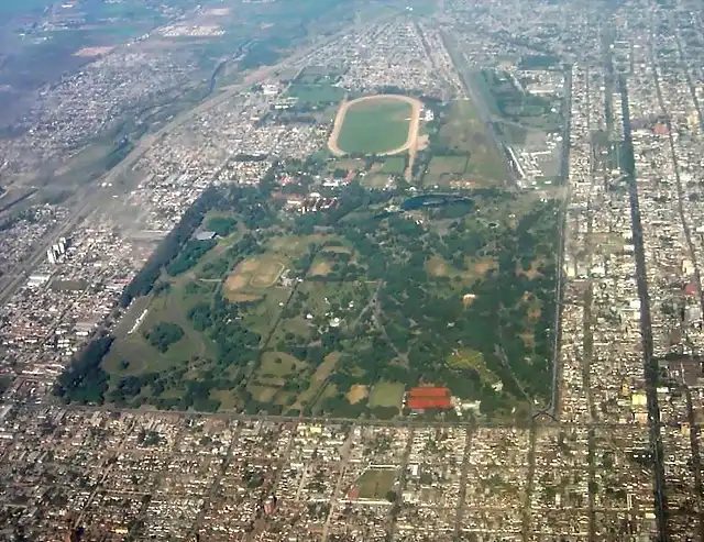 777px-Tucuman_Parque_9_de_Julio_aerea