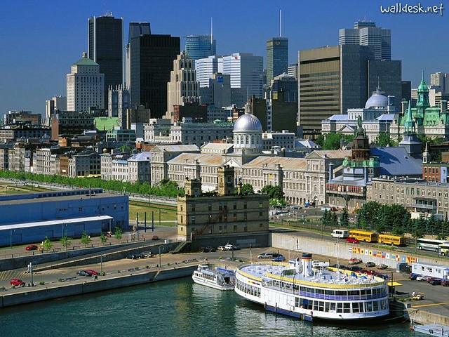 Old-Port-of-Montreal,-Quebec,-Canada