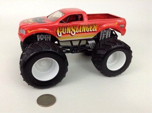 2004b Gunslinger toy1