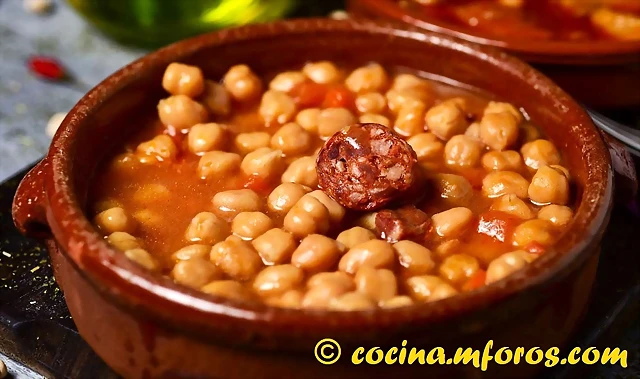 gARBANZOS a la riojana