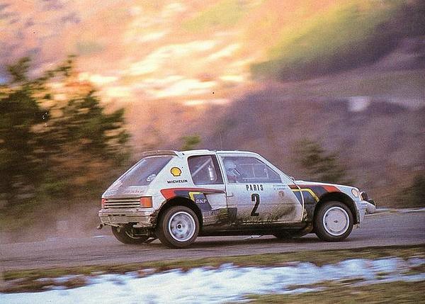 ari vatanen con el 205 turbo 16