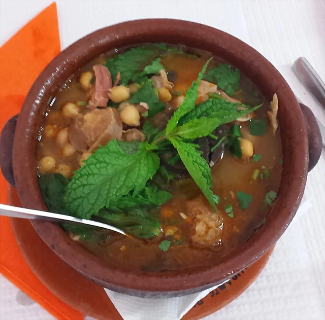 Garbanzos con oreja