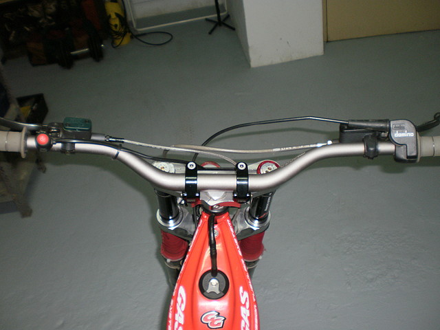 moto 003