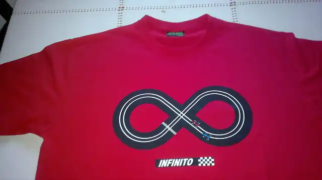 Camiseta Infinito (1)