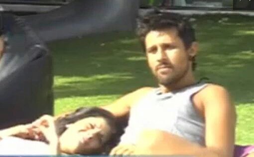 8 abril 59 8 abril 59