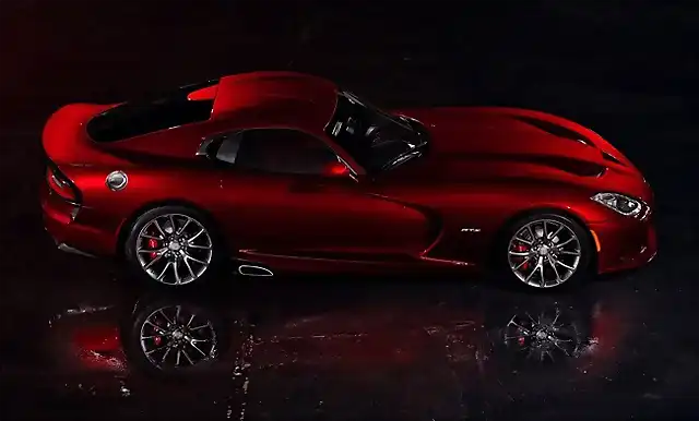 SRT-Viper-2013-650-10