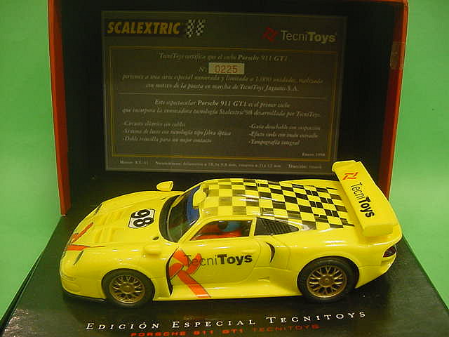 REF.6018 PORSCHE 911 GT1 1-ANIVERSARIO GRABADO N-225