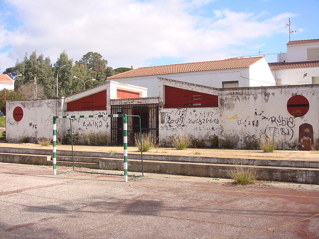 Polid.abandonado en Rioitnto-Fot.J.Ch.Q.-24.02.11.jpg (3)