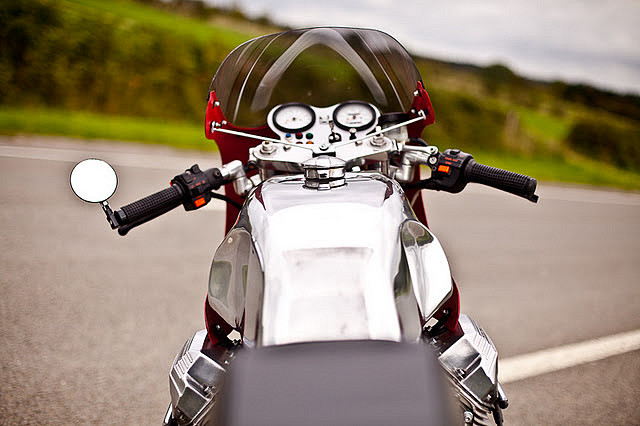 guzzi8negro5 guzzi8negro5