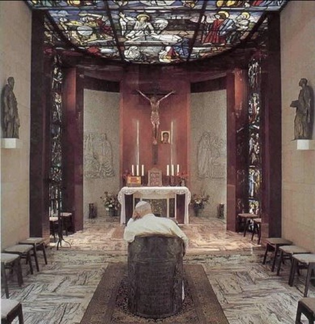 Holy Father\'s private chapel