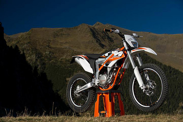 KTM-Freeride-350-2012_1-Befurious.com