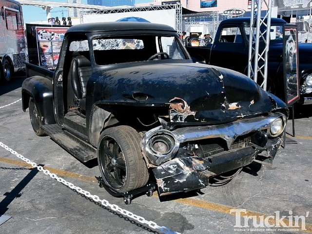 1010tr_061955_ford_f100front_damage