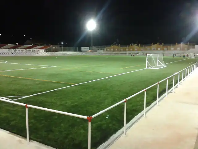14.12.30-Campo deportes Cuna del Futbol Espaol-M. de Riotinto-J.Ch.Q.jpg (2)
