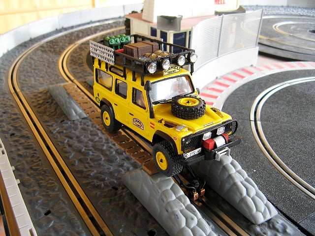 raid-1988-camel trophy-xxx-land rover defender