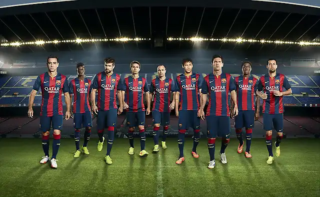 FC Barcelona 14-15 Home Kit (1)