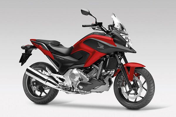 honda-nc700x-2012-red-roja