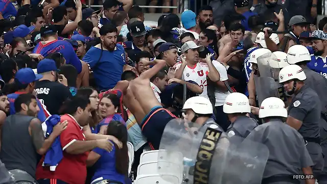 fans-chilenos-detenidos-brasil-danos-estadio