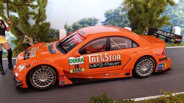 1 MERCEDES-BENZ AMG C-KLASSE 2006 DTM LA ROSA