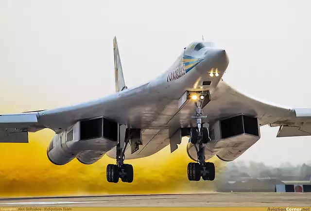 Tupolev Tu-160 Blackjack Fuerza Area Rusa. Ao 2013.