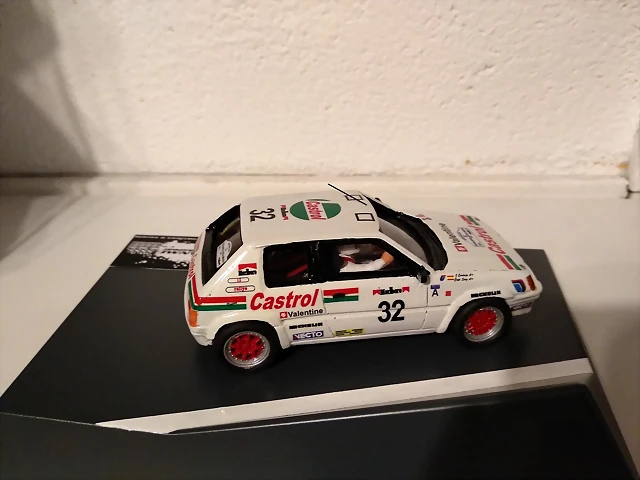 Peugeot 205 Capi Saiz 3