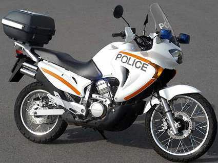 XL650V6-POLICE