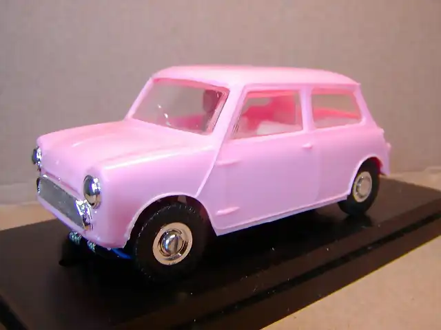 MRRC Mini Pink 1