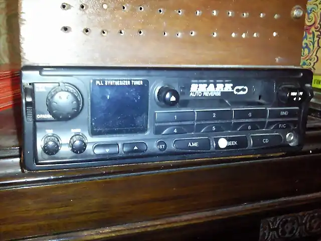 autoradio SHARK 45 (1) (Copiar)