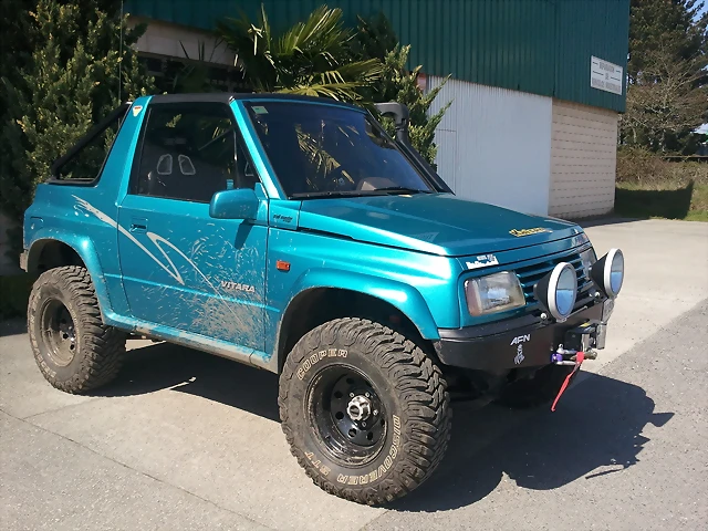 DEFENSA TRASERA VITARA 001