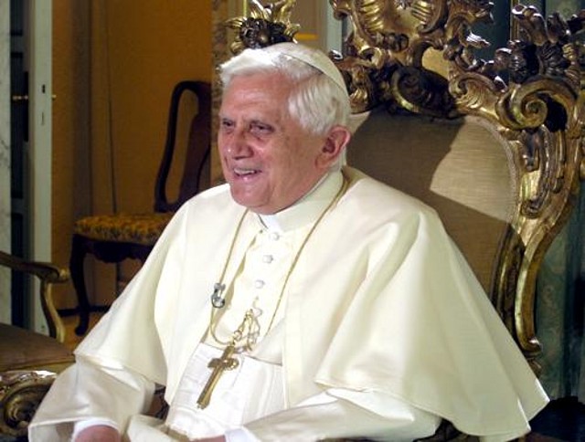 benedictoxvi012