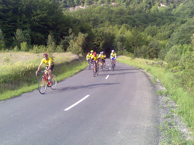 coronando la cuesta del molino