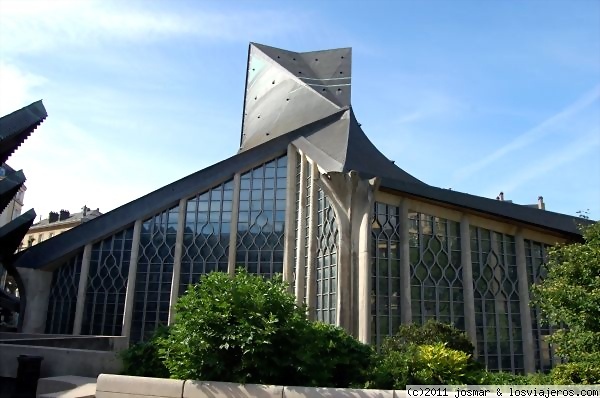 Iglesia Juana de Arco. Ru?n