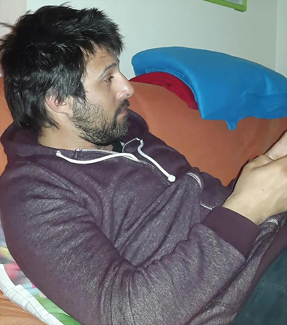 Hugo 8-3-2015 (1) Hugo 8-3-2015 (1)