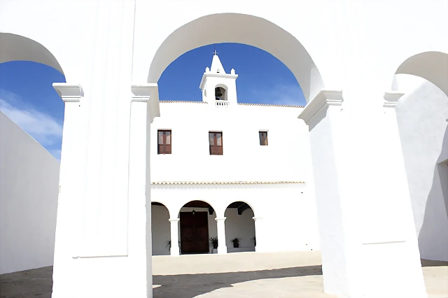 iglesia-san-miguel-ibiza iglesia-san-miguel-ibiza