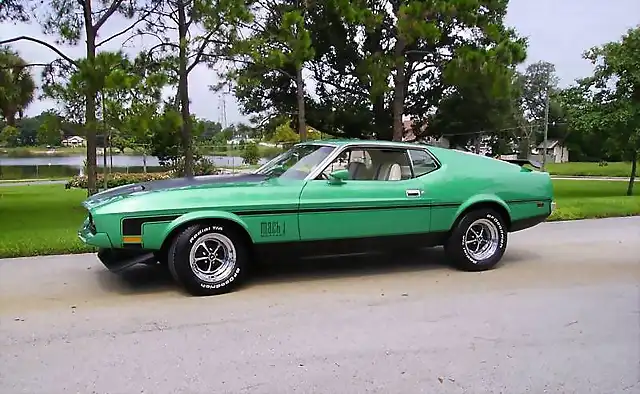 mustang mach1 green 001