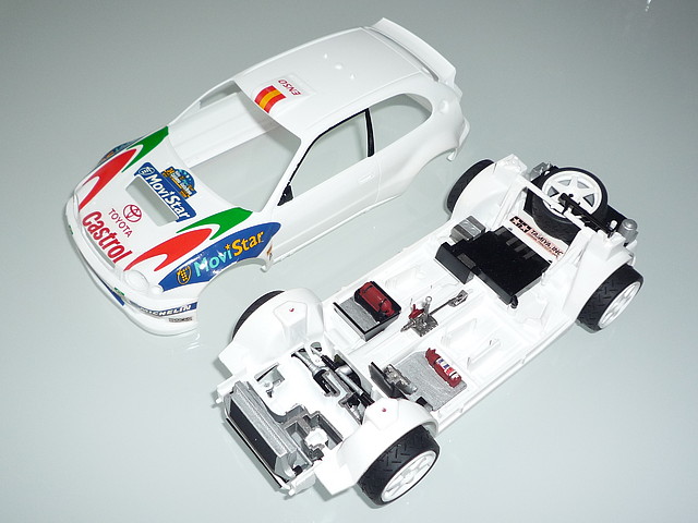 TAMIYA - TOYOTA COROLLA - 1 TAMIYA - TOYOTA COROLLA - 1