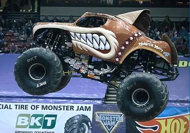 2017 09 05 Monster Mutt 2016 real1