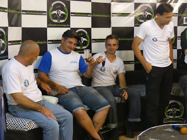P1200040 P1200040