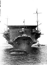 Japanese_aircraft_carrier_Ry?j?_Front